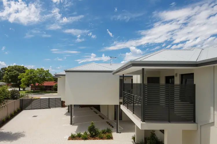 Sixth view of Homely apartment listing, 4/4 Whiteside Street, Cloverdale WA 6105