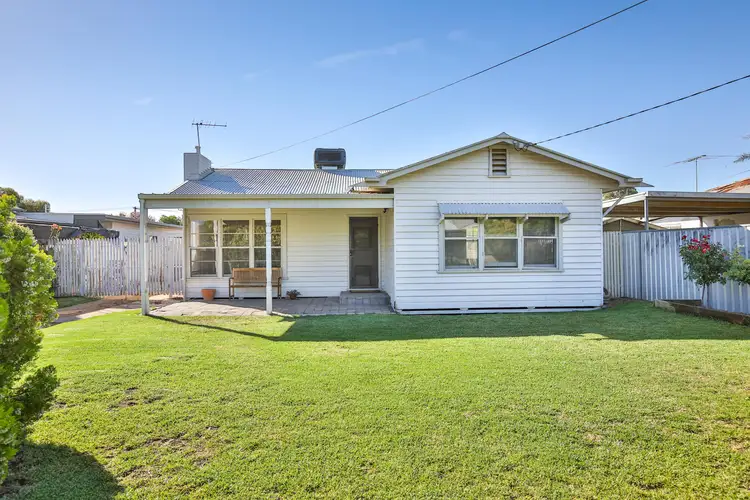 10 Mimosa Avenue, Mildura VIC 3500