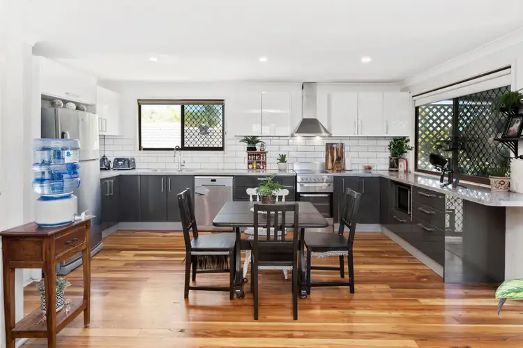 17 Warratina Street, Labrador QLD 4215