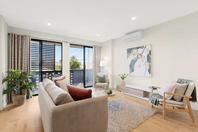 Fourth view of Homely apartment listing, 102/332 Neerim Road, Carnegie VIC 3163