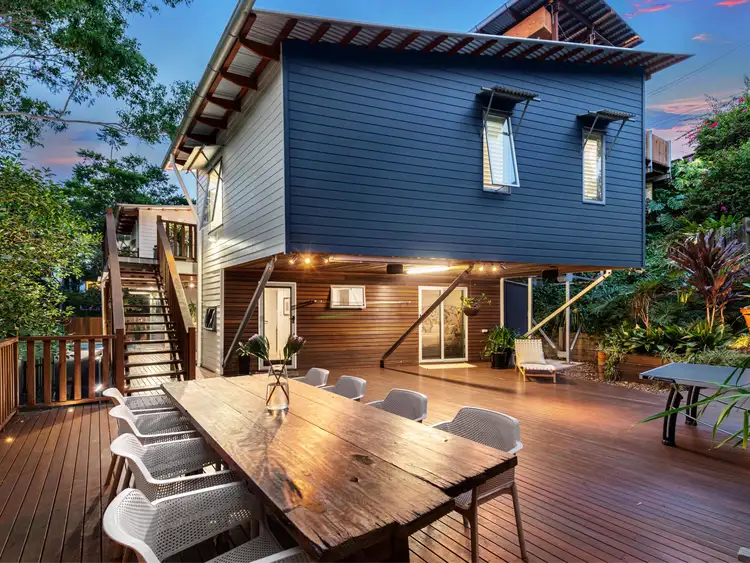 52 Derby Street, Highgate Hill QLD 4101