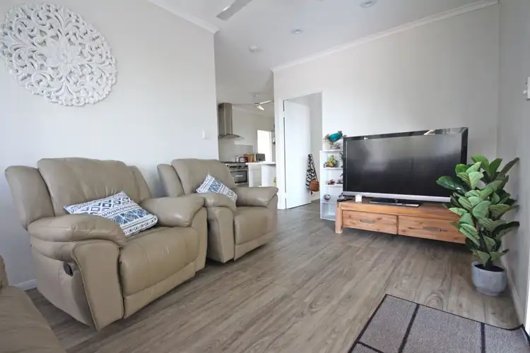 Seventh view of Homely house listing, 5 Garnham Court, Ilbilbie QLD 4738