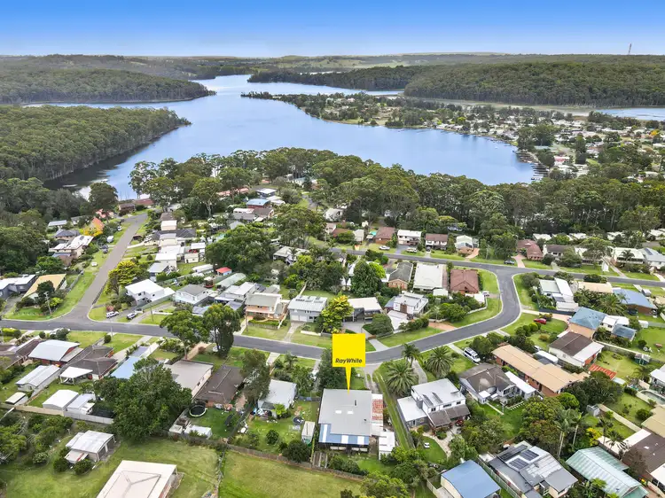 60 Wyoming Avenue, Burrill Lake NSW 2539