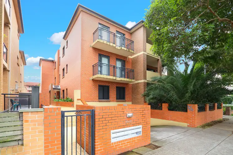 Main view of Homely apartment listing, 2/34-36 Edgbaston Road, Beverly Hills NSW 2209