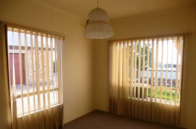 Seventh view of Homely house listing, 2 Henry Street, Loxton SA 5333