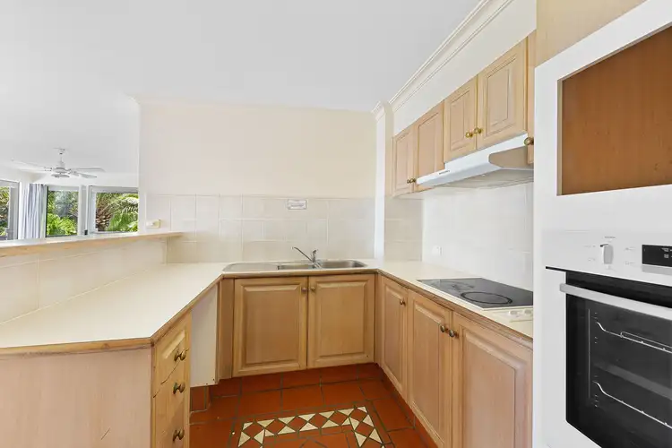 Sixth view of Homely apartment listing, 21 'La Grande' 122-130 Old Burleigh Road, Broadbeach QLD 4218