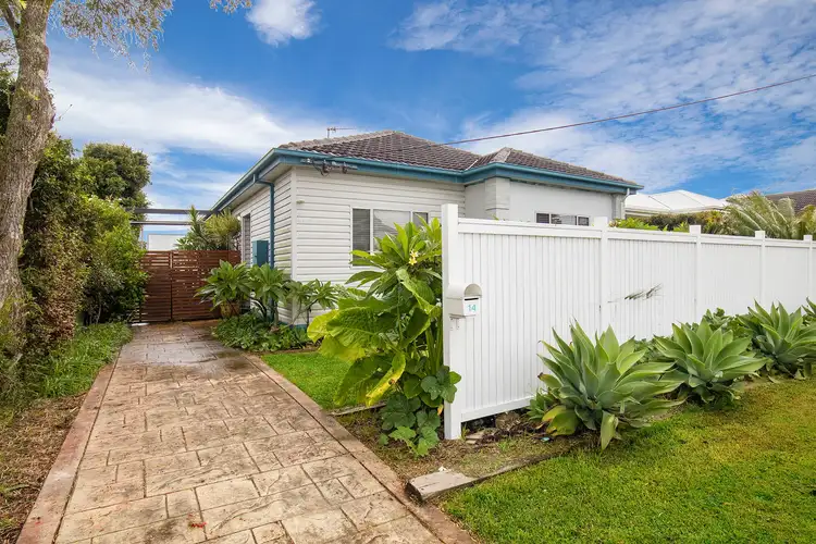 14 Waratah Street, Kahibah NSW 2290