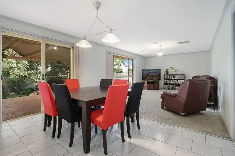 Fifth view of Homely house listing, 5 Quail Court, Wodonga VIC 3690