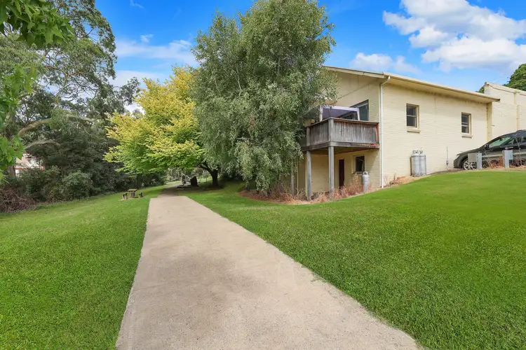 Main view of Homely unit listing, 2/11 Timboon-Curdievale Road, Timboon VIC 3268