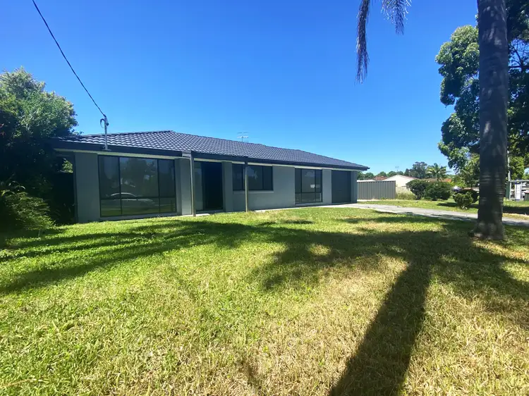 138 Cresthaven Avenue, Bateau Bay NSW 2261
