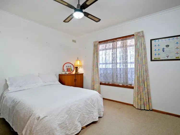 Fifth view of Homely house listing, 1 Rebbechi Court, Benalla VIC 3672
