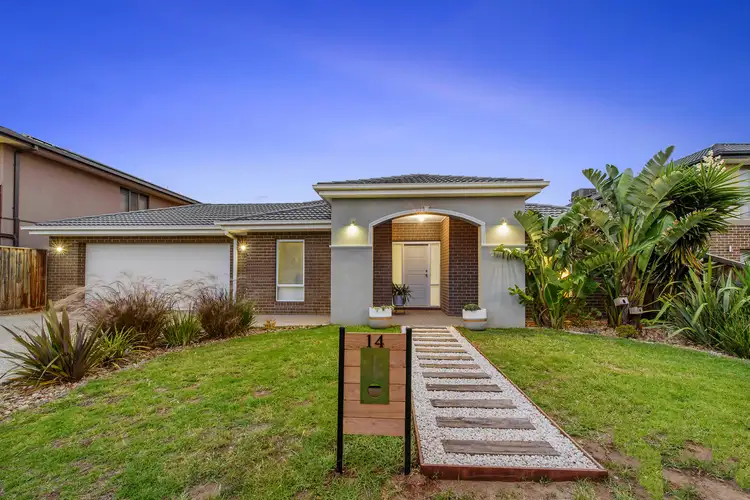 14 BEAUFORT Parade, Taylors Hill VIC 3037
