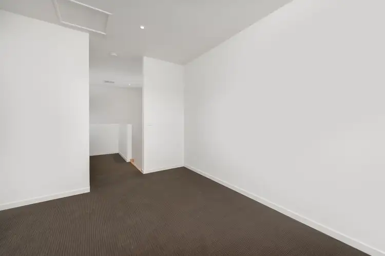 Seventh view of Homely townhouse listing, 2/70 Noorong Avenue, Bundoora VIC 3083