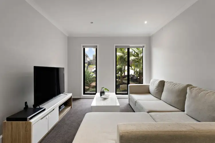Sixth view of Homely house listing, 10 Causeway Boulevard, Wantirna VIC 3152