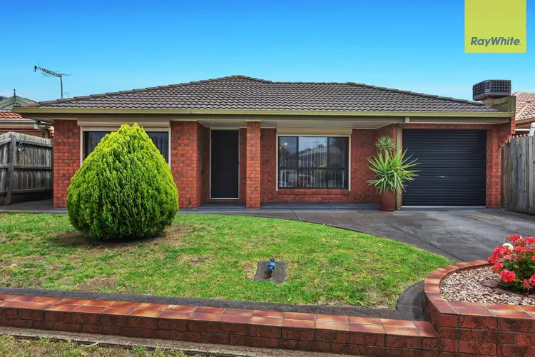 5 Turquoise Close, St Albans VIC 3021