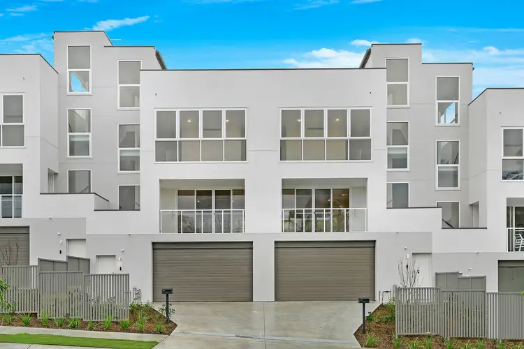 18/93 Stone Mason Drive, Norwest NSW 2153