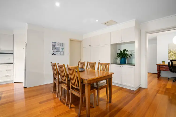 Sixth view of Homely house listing, 10 Crabtree Court, Bundoora VIC 3083