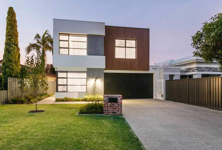 36 Bradshaw Crescent, Manning WA 6152