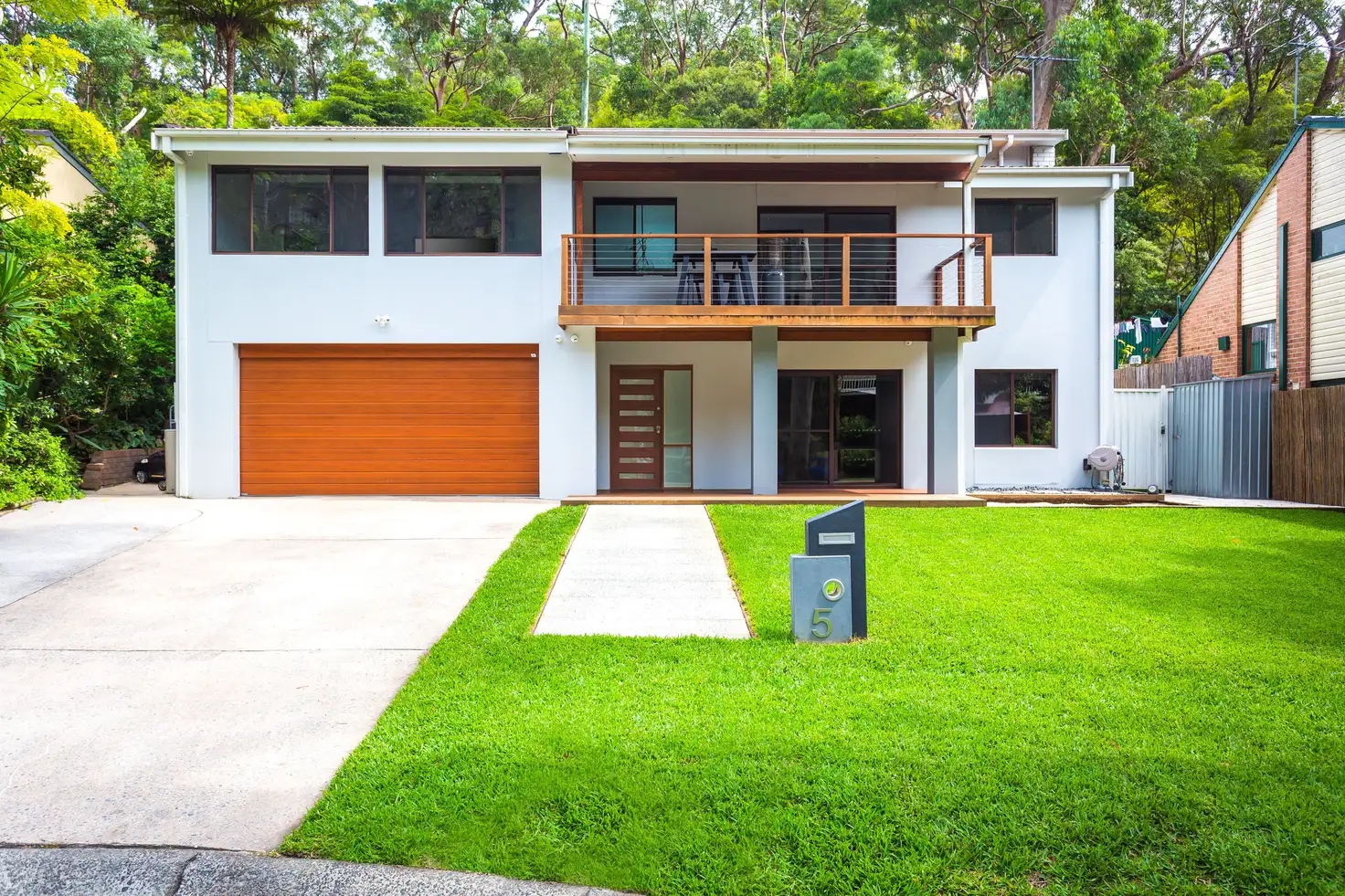 Main view of Homely house listing, 5 Ocean Place, Illawong NSW 2234