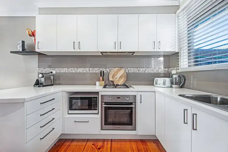 Fifth view of Homely unit listing, 2/114 Leeds Road, Mount Waverley VIC 3149