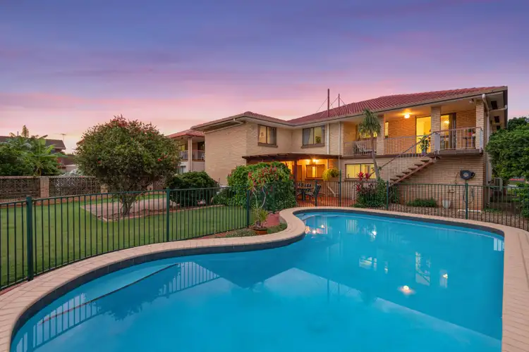 Second view of Homely house listing, 32 Carnaby Street, Macgregor QLD 4109