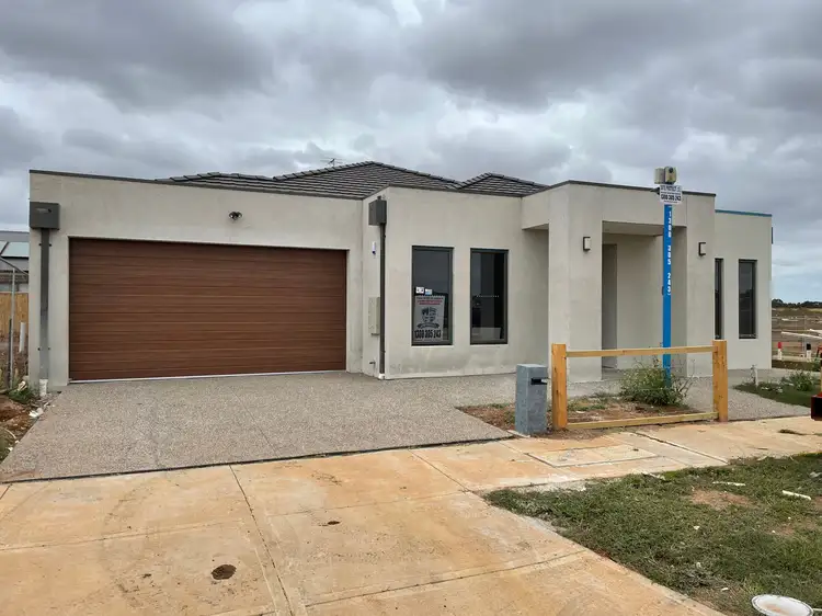 2 Clover Drive