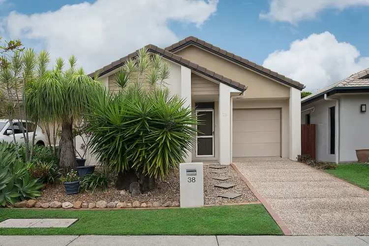 38 Kurrajong Crct, North Lakes QLD 4509