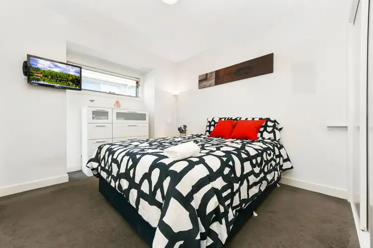 Sixth view of Homely apartment listing, 8/1424 Centre Road, Clayton South VIC 3169
