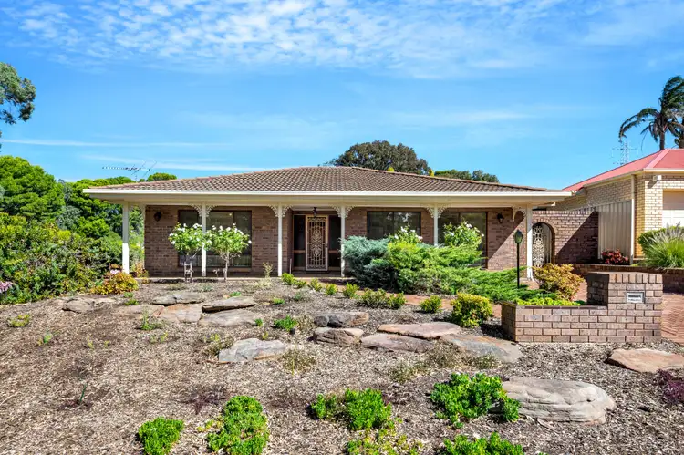 10 Dumphries Street, Flagstaff Hill SA 5159