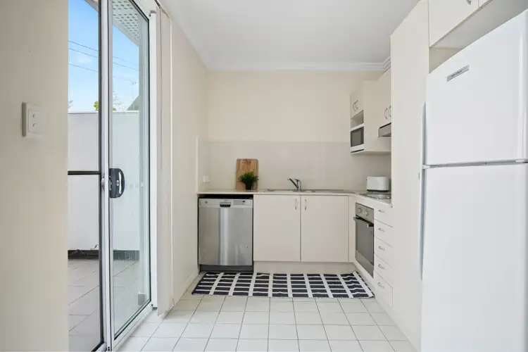 Fifth view of Homely unit listing, 26/6-10 Rose Street, Southport QLD 4215