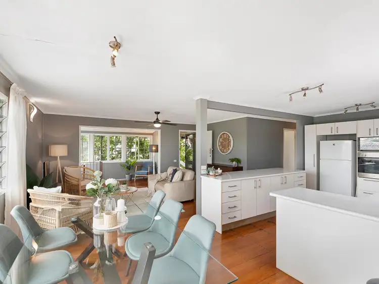 Fourth view of Homely house listing, 6 Amoria Street, Mansfield QLD 4122
