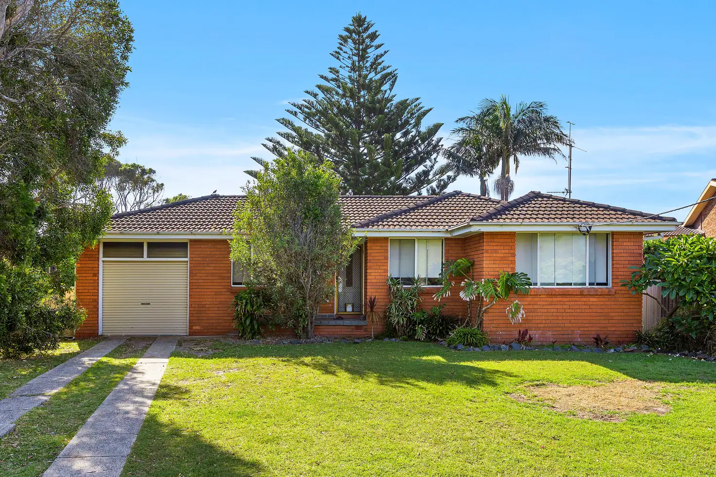 Main view of Homely house listing, 67 Barrack Avenue, Barrack Point NSW 2528