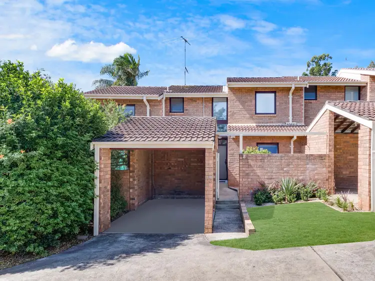 8/56 Woodhouse Drive, Ambarvale NSW 2560