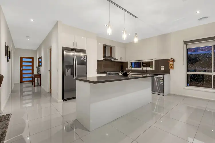 Fifth view of Homely house listing, 33 Stoke Circuit, Wollert VIC 3750