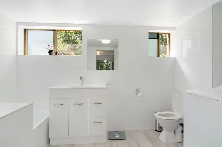 Sixth view of Homely unit listing, 22/5 Clancy Court, Tugun QLD 4224