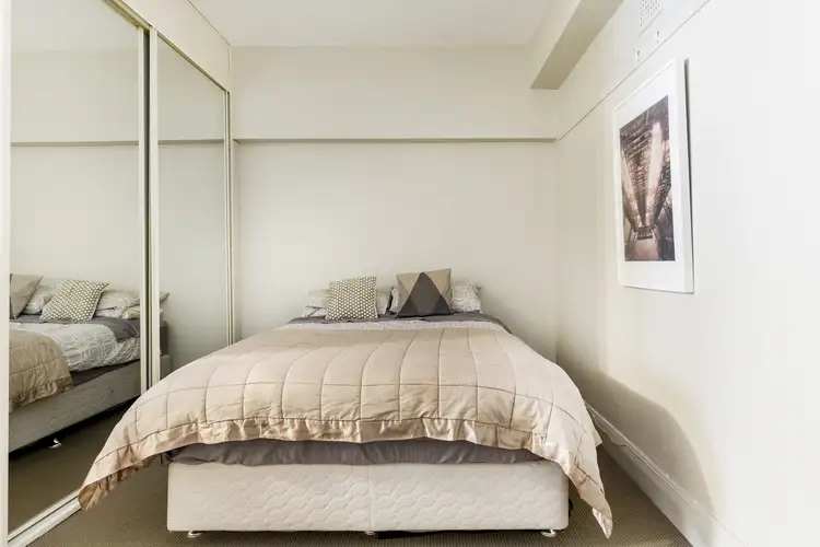 Third view of Homely studio listing, 46/2 Greenknowe Avenue, Elizabeth Bay NSW 2011