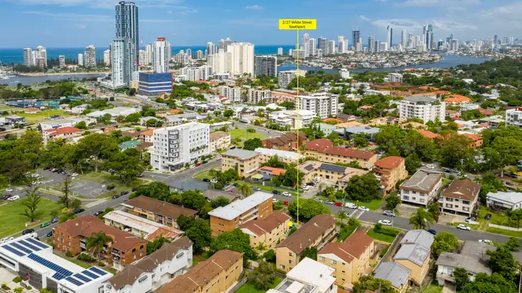 2/27 White Street, Southport QLD 4215