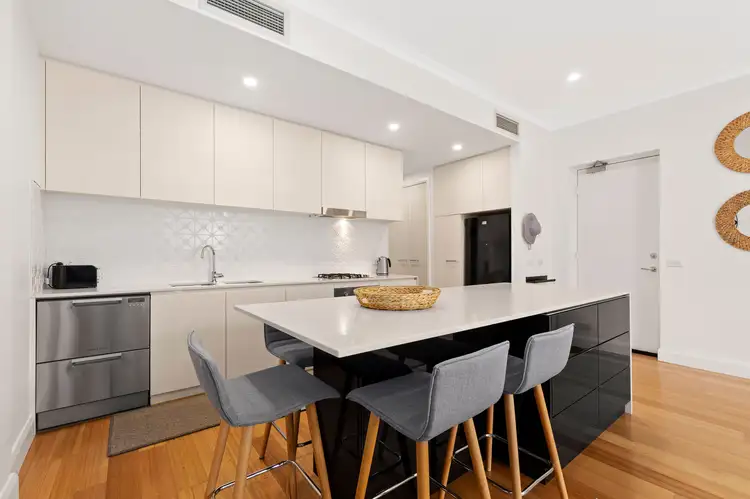 Second view of Homely house listing, 6/40 Linacre Drive, Bundoora VIC 3083