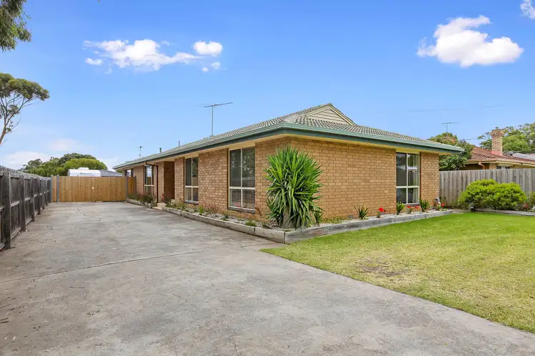 20 Forest Road South, Lara VIC 3212
