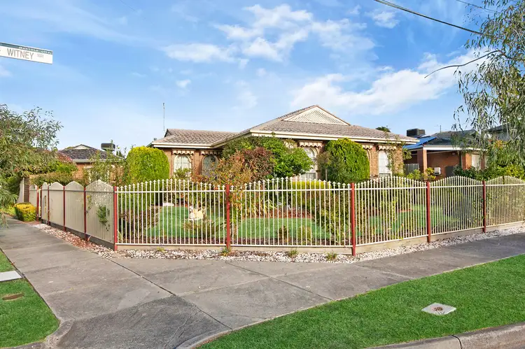 4 Witney Way, Bundoora VIC 3083