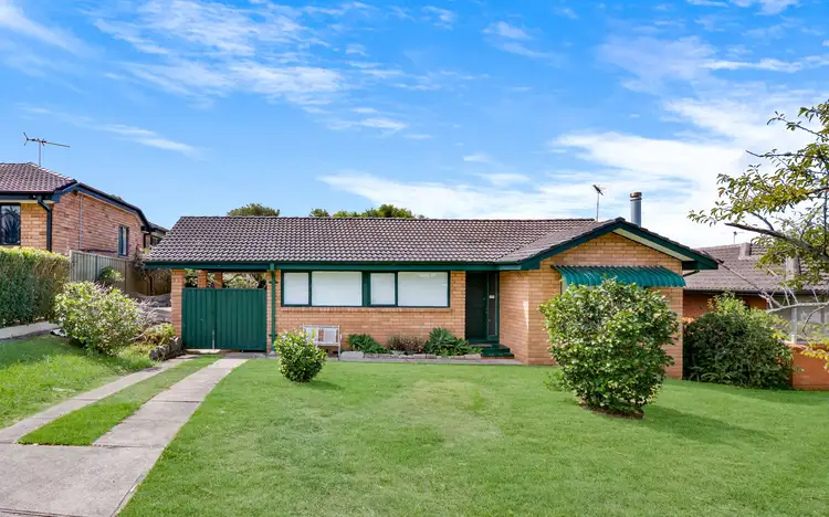 Main view of Homely house listing, 30 Poplar Crescent, Bradbury NSW 2560