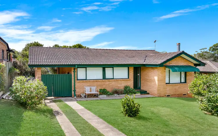 Second view of Homely house listing, 30 Poplar Crescent, Bradbury NSW 2560