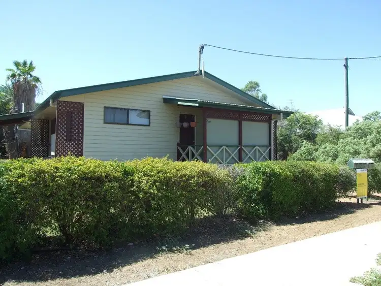 148 Eagle Street, Longreach QLD 4730