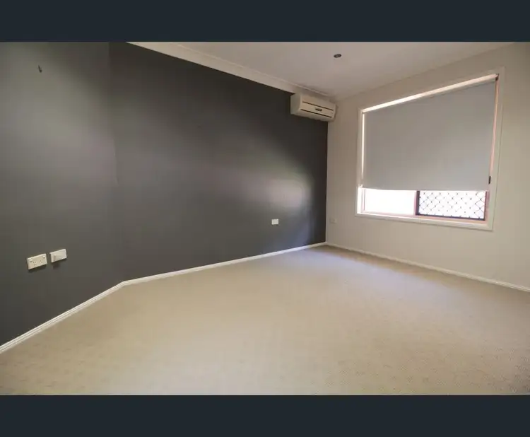 Fifth view of Homely house listing, 16 Batavia Court, Emerald QLD 4720