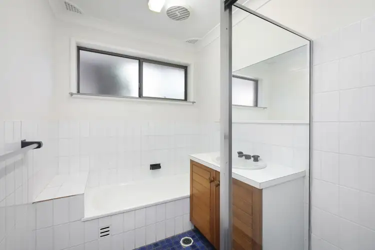 Sixth view of Homely house listing, 19 Yurara Close, Kincumber NSW 2251