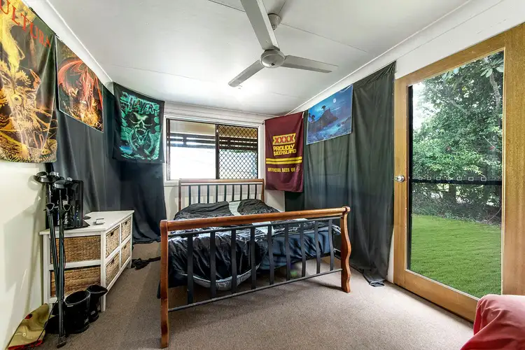 Fifth view of Homely semi-detached listing, 16 Seahorse Crescent, Lammermoor QLD 4703