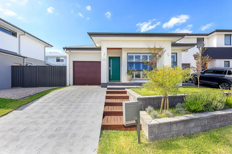15 Hedgewood Drive, Box Hill NSW 2765