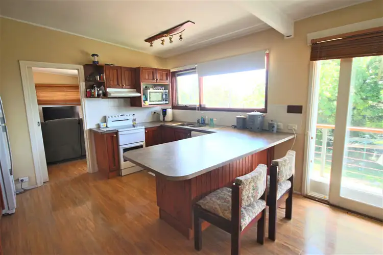 Fifth view of Homely house listing, 70 Ross Street, Oberon NSW 2787