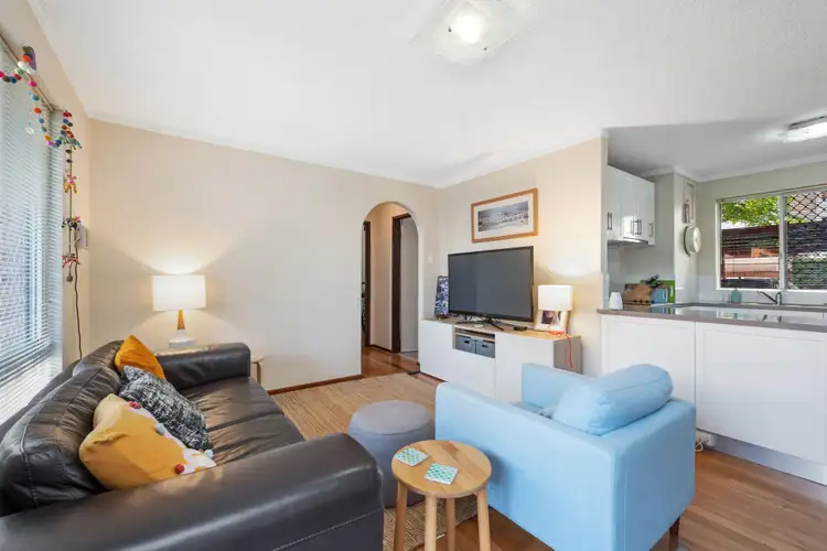 Main view of Homely unit listing, 4/155 Ninth Avenue, Inglewood WA 6052