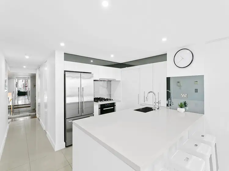 Third view of Homely apartment listing, 1/16 Dalgety Road, Sydney NSW 2000